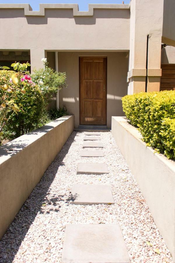 The Three Countries Estate Hotel Benoni Exterior photo